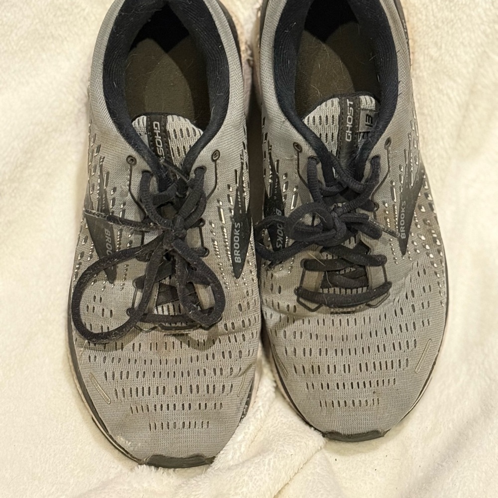 Brooks Gray and Black Running Sneakers